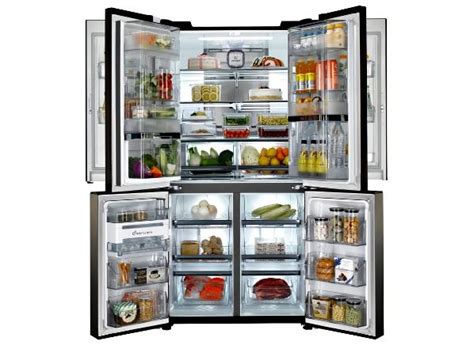 best large refrigerator for big families.